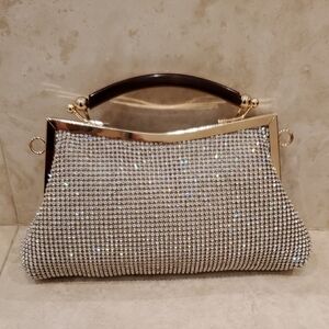 Elegant Silver Rhinestone Clutch
